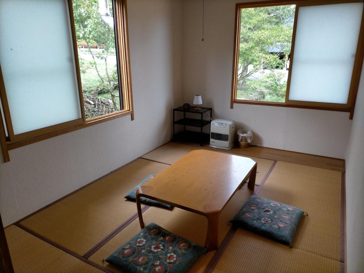 Guesthouse Aozora Blue Sky Myoko Exterior photo